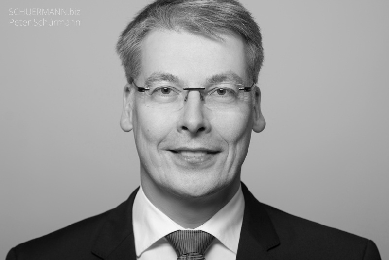 Dipl.-Ing. Peter Schuermann - SCHUERMANN.biz - Projektleitung, Interim Management, Consulting - Hamburg